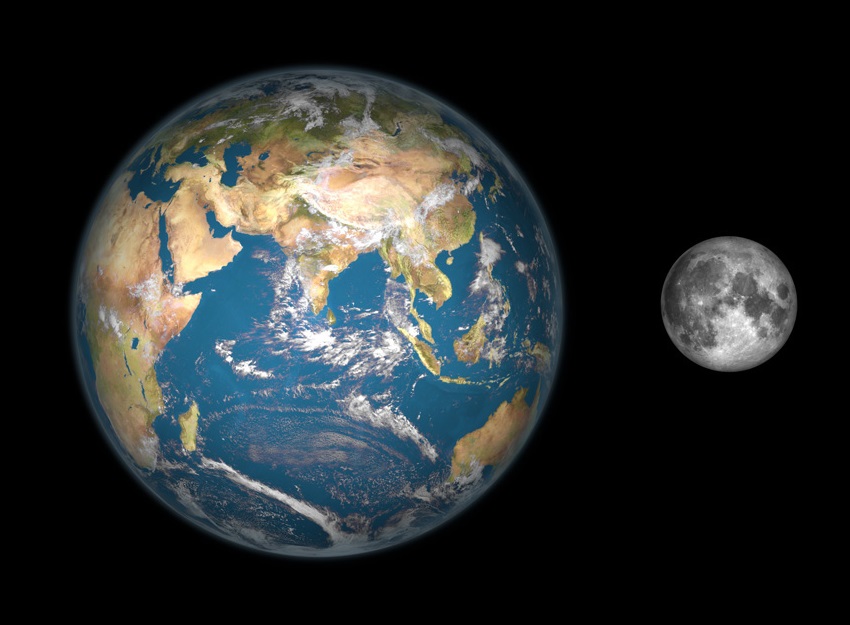 moon_earth_compared